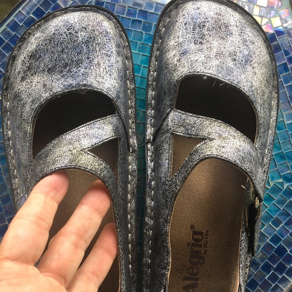 Alegria Silver Nursing Shoes Size 8.5 - Picture 10 of 10